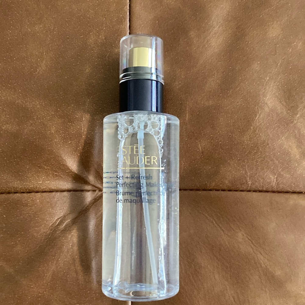 Estée Lauder Set + Refresh Mist